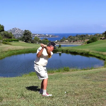 Fréjus, 3 Pièces, 5 Personnes - Fr-1-226a-109 Appartement