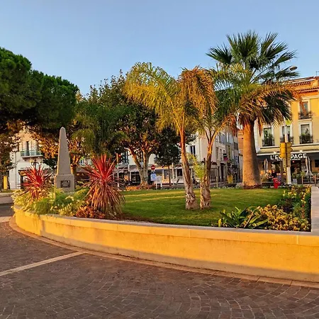 Appartement Cosy Avec Mezzanine, Terrasse Et Parking A - Fr-1-226a-109 Fréjus